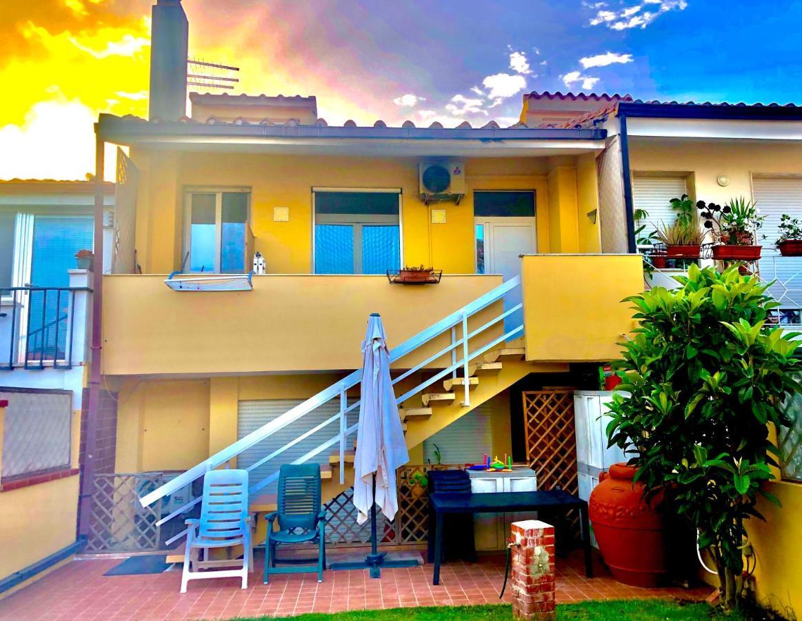 Villa Poetto Beach By Home And Experience , Cagliari, Poetto Eksteriør billede