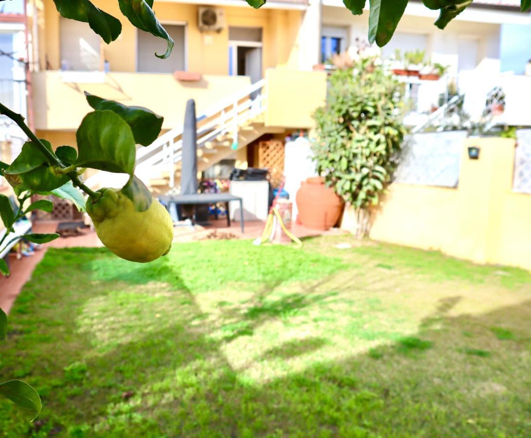 Villa Poetto Beach By Home And Experience , Cagliari, Poetto Eksteriør billede
