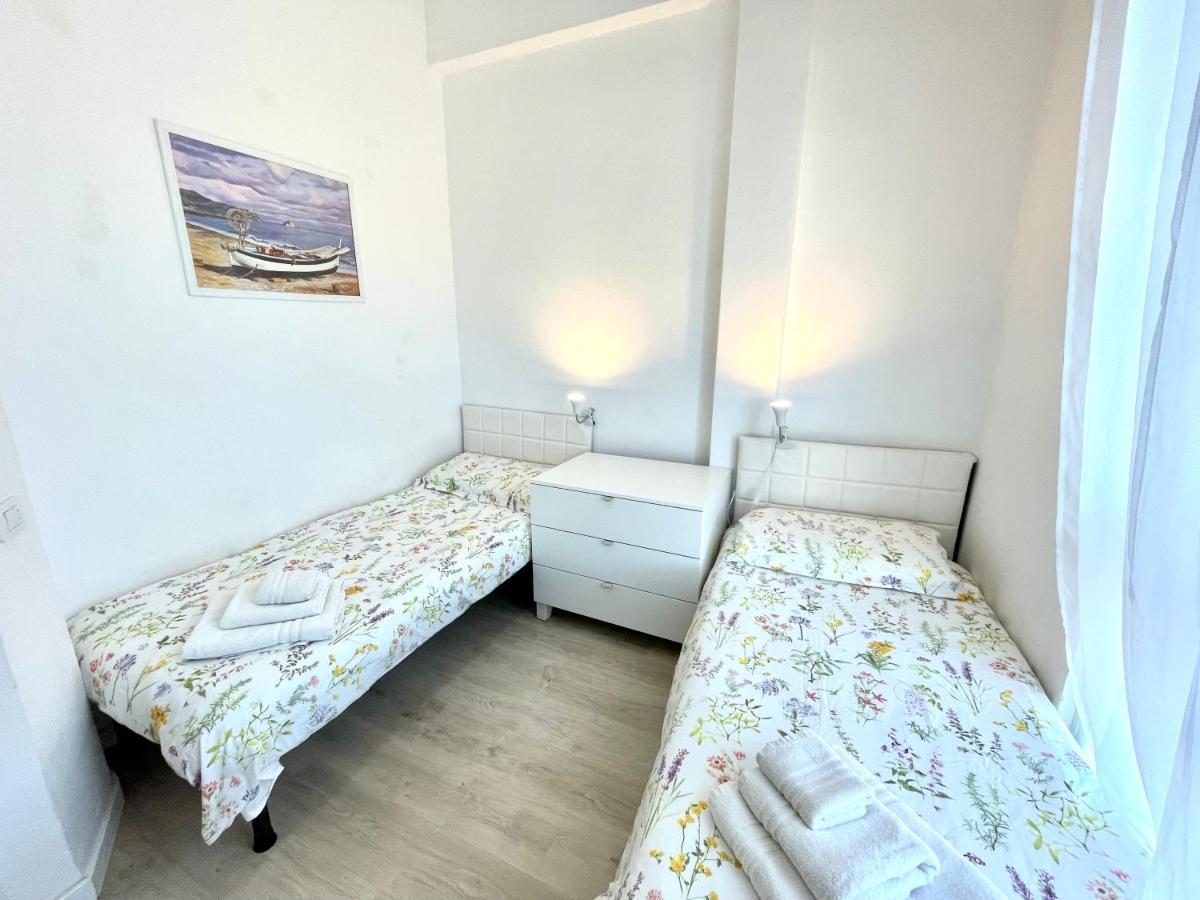 Villa Poetto Beach By Home And Experience , Cagliari, Poetto Eksteriør billede