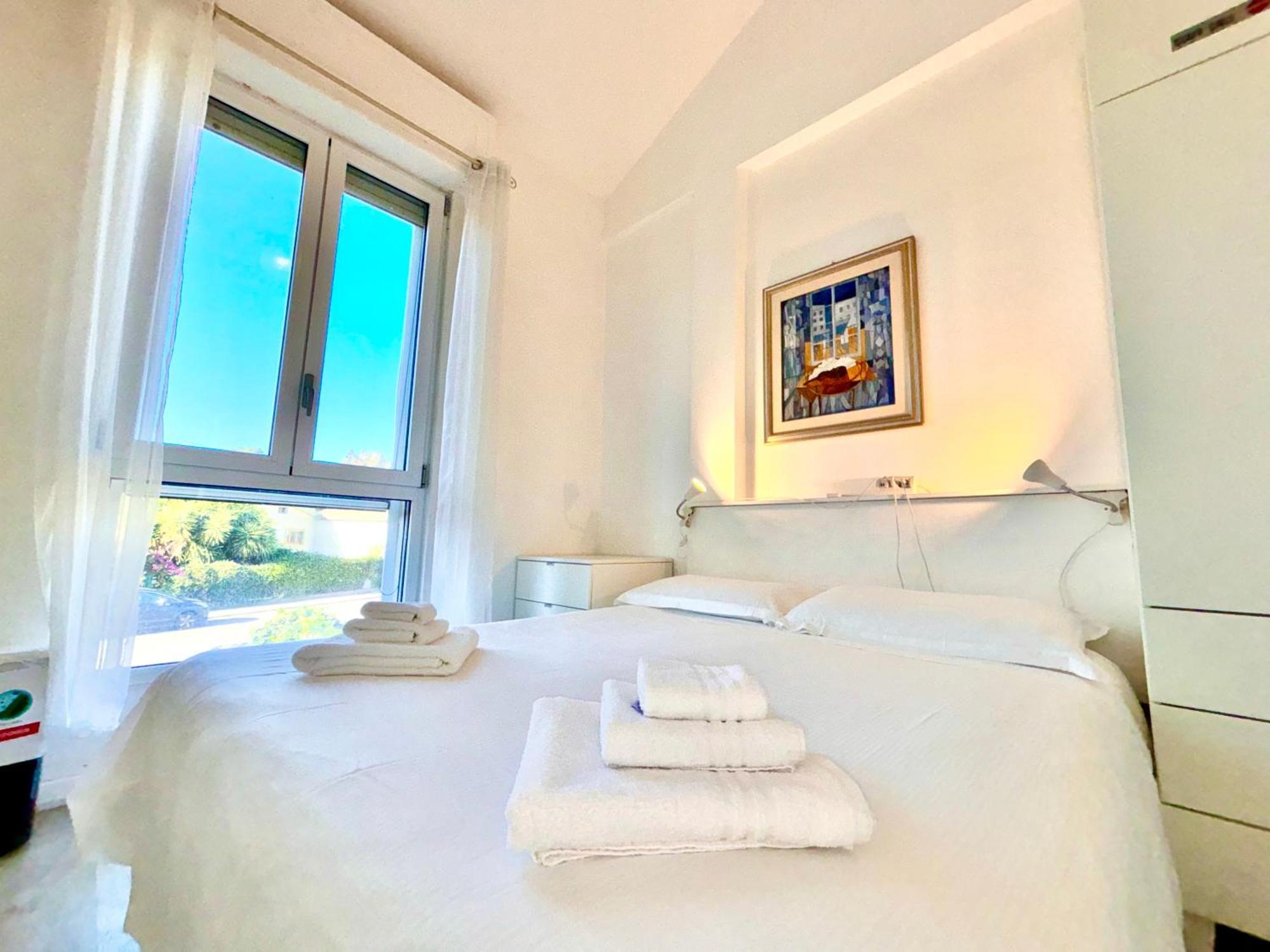 Villa Poetto Beach By Home And Experience , Cagliari, Poetto Eksteriør billede